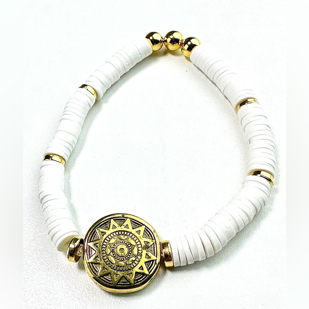Let the sun shine stretch bracelet